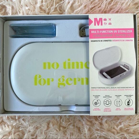 UV Sanitizer and aromatherapy  - Picture 1 of 8